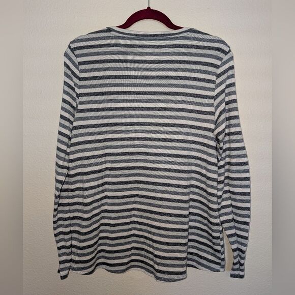 American Eagle Soft & Sexy Plush Striped Grey White Long Sleeve Women's Size L - Picture 3 of 3